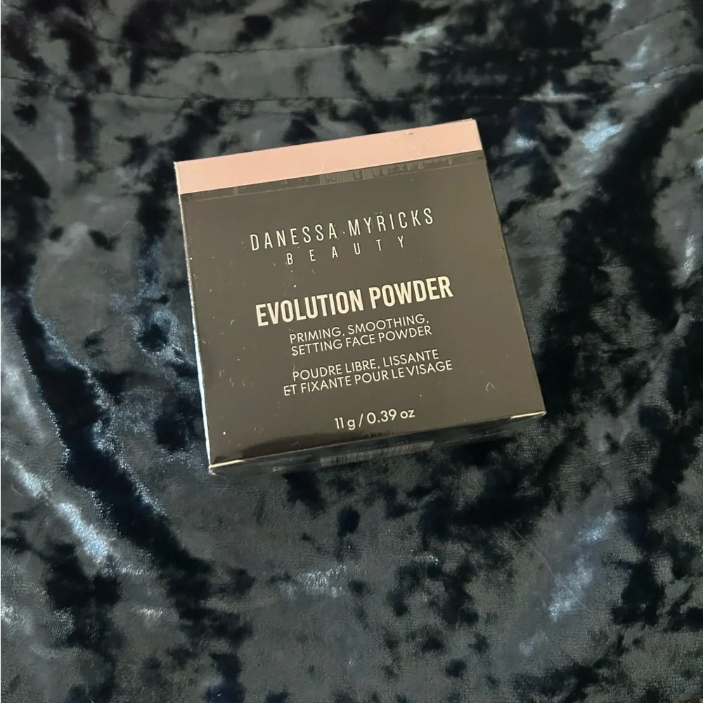 Danessa Myricks Beauty Evolution Powder